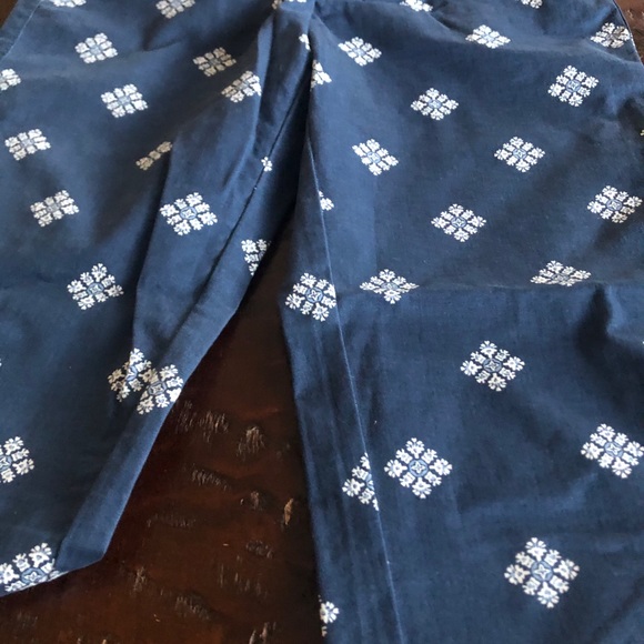 KHAKIS by GAP womans pant - Picture 3 of 6